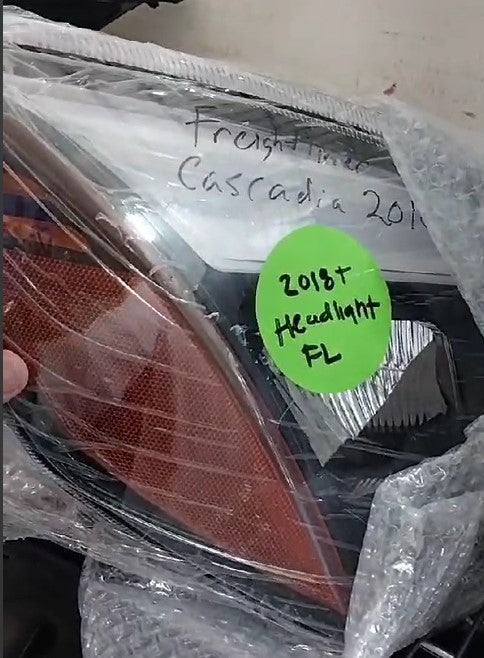 FREIGHTLINER CASCADIA LED HEADLAMP ASSEMBLY RH 56446002R