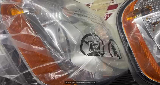 HEADLIGHT ASSEMBLY RH CASCADIA 08-17 FL2503106