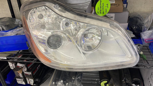 USED HEADLIGHT ASSEMBLY RH KENWORTH T680 13-19 08177MX