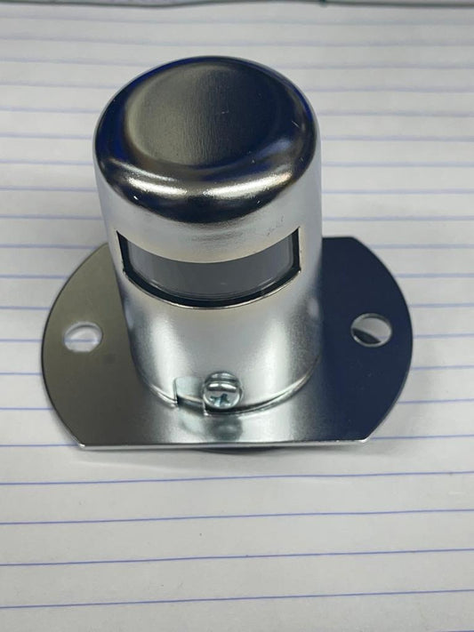 TRAILER LICENSE PLATE LIGHT CHROME