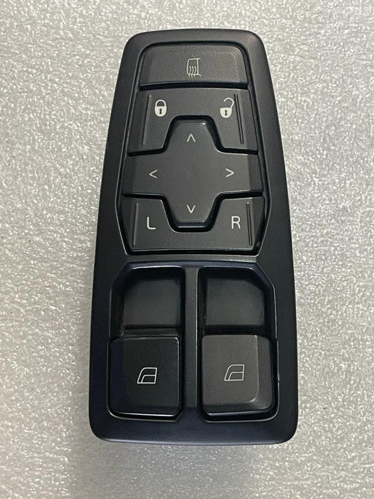 USED WINDOW AND MIRROR CONTROL SWITCH VOLVO 23024869