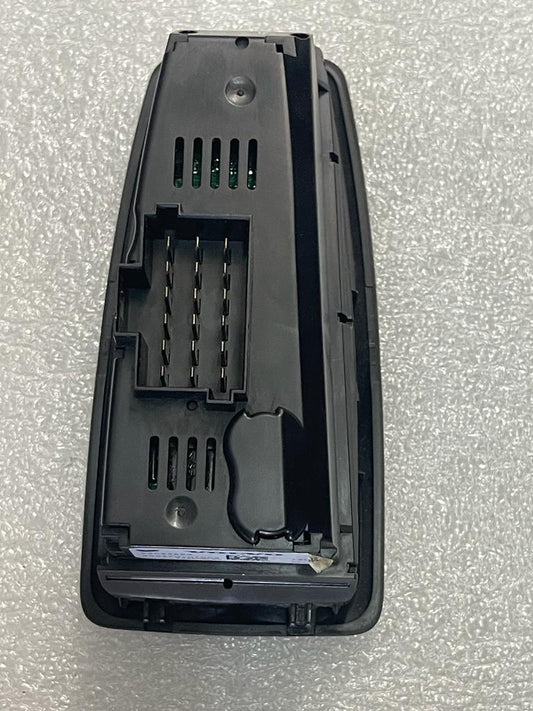 USED WINDOW AND MIRROR CONTROL SWITCH VOLVO 23024869