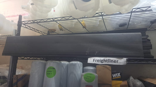 USED UPPER WIND DEFLECTOR 2265591001