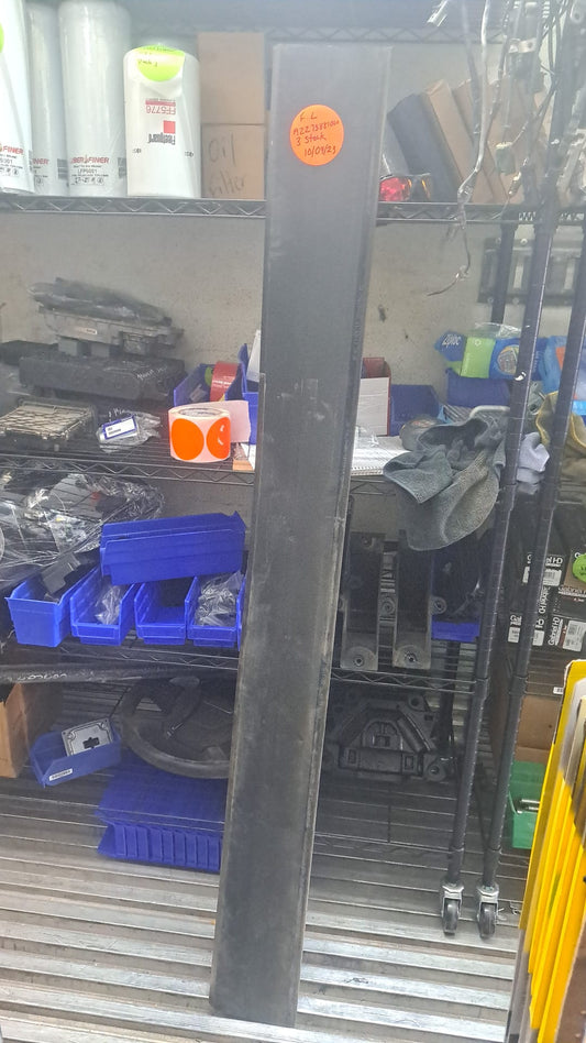 WIND DEFLECTOR LH FREIGHTLINER A2273881000