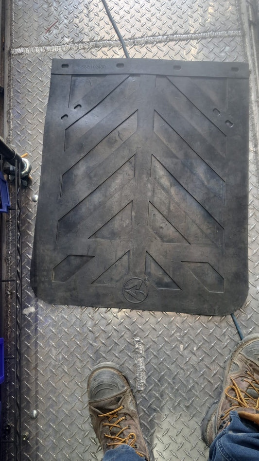 MUDFLAP RUBBER 24"X30" BLACK